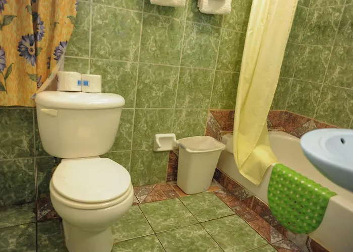 Glorianna Apartment